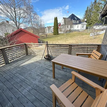 Stort Hus Sentralt I *