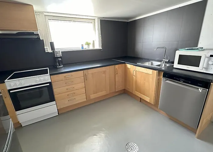 Stort Hus Sentralt I * לילהאמר